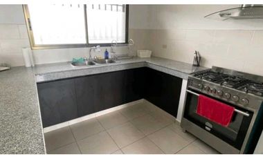ALQUILER DE CASA EN DAVID 2 RECAMARAS 2 BAÑOS  CERCADA ATRAS