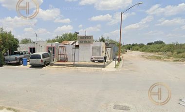 Casa en VENTA EN VALLES DE ANAHUAC, NUEVO LAREDO A 30 MIN DE LA FRONTERA