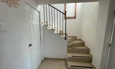 Casa en VENTA en Tecamac Real Granada  ZG 24-2649