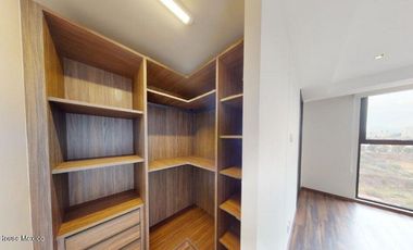 Departamento en Renta en Huixquilucan, Bosque Real  NC. 24-3812