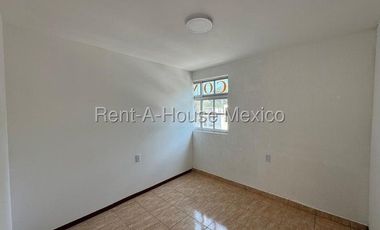 Oficina en Renta en Avenida Azcapotzalco, Centro de Azcapotzalco RU 25-2089.