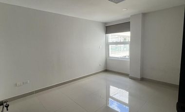 Departamento 3 recámaras en Renta Lagos del Sol, Cancún