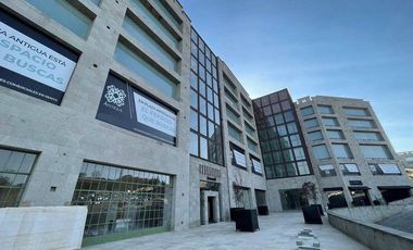 Local Comercial en renta en Zona Esmeralda Atizapan de Zaragoza 24-3507 CR