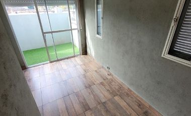 Casa PH en venta en Quilmes Oeste
