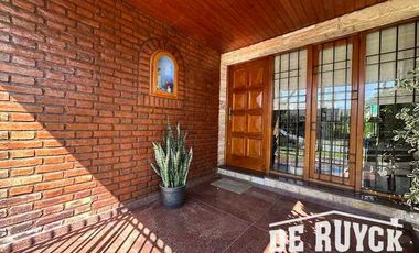 Chalet en venta en Florencio Varela Este