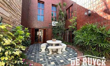 Chalet en venta en Florencio Varela Este