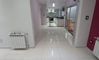 Casa en venta en Wilde Centro