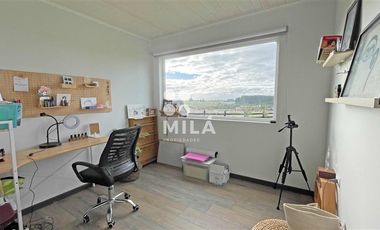 Casa en Venta en En condominio, expedito acceso, seminueva!