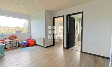 Casa en Venta en En condominio, expedito acceso, seminueva!
