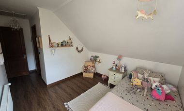 Arriendo Casa 5D/5B - Colina