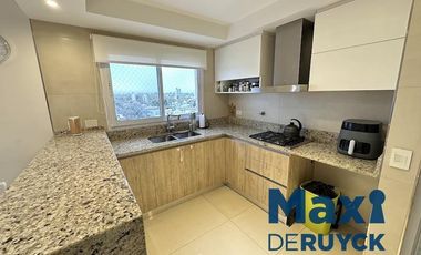 Piso de 4 ambientes con cochera, Zona Plaza Conesa