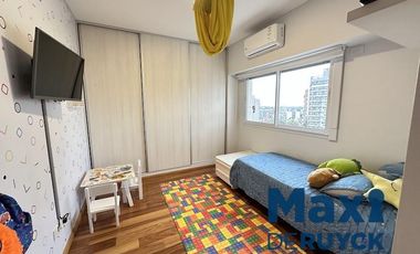 Piso de 4 ambientes con cochera, Zona Plaza Conesa