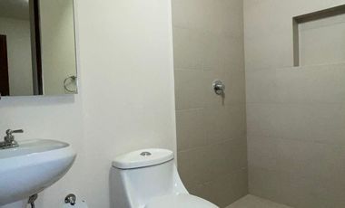 Departamento amueblado en torre sequolla