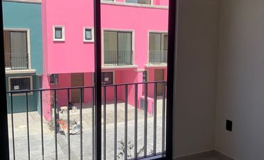 Casa Nueva en Coto en  Tlaquepaque Centro MODELO PARRA