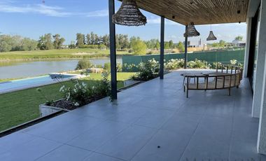 Venta/Alquiler Casa 7 Amb Vista Laguna/Golf en La Calesa, Pilará