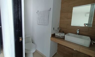 Casa con alberca en venta