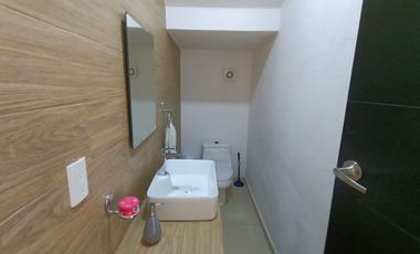 Casa con alberca en venta