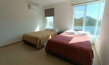 Casa con alberca en venta