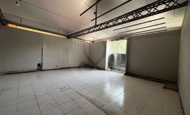 Casa uso de suelo en renta en Lomas de Chapultepec