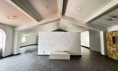 Casa uso de suelo en renta en Lomas de Chapultepec