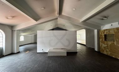 Edificio en renta en Lomas de Chapultepec
