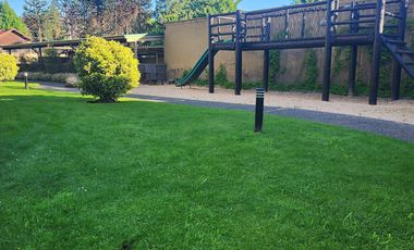 DEPTO FAMILIAR EN CALLE HOLANDESA, ESPACIOSO Y BIEN UBICADO