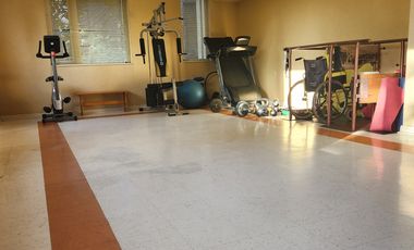 DEPTO FAMILIAR EN CALLE HOLANDESA, ESPACIOSO Y BIEN UBICADO