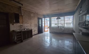 VENTA DE CASA CON AMPLIOS ESPACIOS EN CENTRO DE RANCAGUA