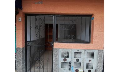 Venta de casa primer piso en Cristo Rey