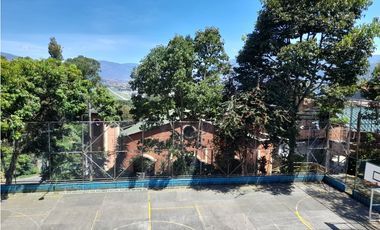Venta de casa segundo piso en Guayabal la colinita