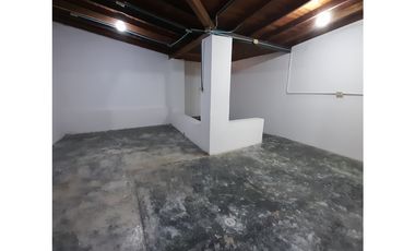 Venta de casa primer piso en Cristo Rey