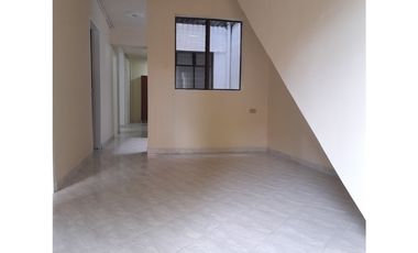 Venta de casa primer piso en Cristo Rey