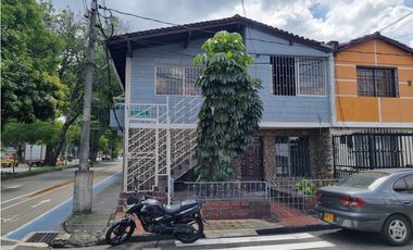 Venta de casa segundo piso en Guayabal Campo Amor
