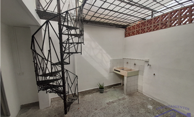 Venta de casa segundo piso en Guayabal Campo Amor