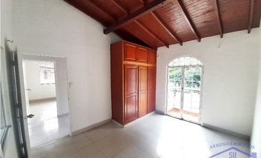 Venta de casa segundo piso en Guayabal Campo Amor