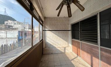 Local en venta en Manzanillo centro