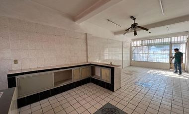 Local en venta en Manzanillo centro