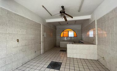 Local en venta en Manzanillo centro