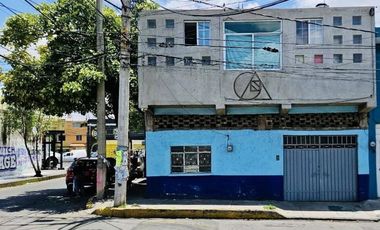 Venta de Bodega con oficinas y uso habitacional en Guadalupe Proletaria