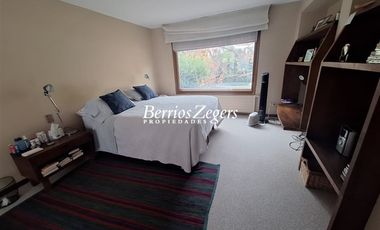 Casa en Arriendo en Hualtatas/ Tabancura