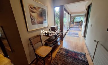 Casa en Arriendo en Hualtatas/ Tabancura