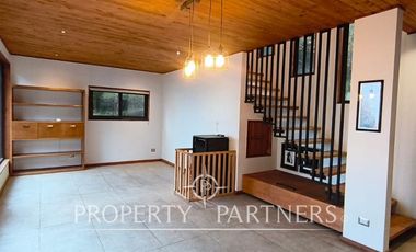 Se arrienda hermosa casa en parcela de 5.000 mts2.