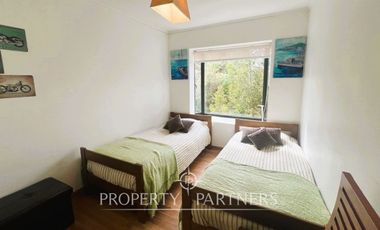 Casa sólida en sector tradicional