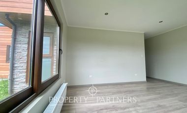 Hermosa casa en parcela