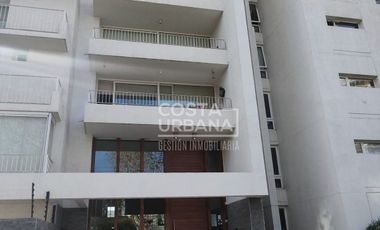VENTA DEPARTAMENTO AMPLIO, LUMINOSO Y EXCELENTE UBICACIÓN