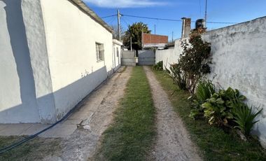 Barrio Capiba casa con galpon