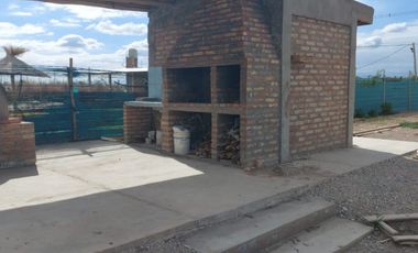 VENDE CASA - LOTEO- RUTA NACIONAL 40 Y CALLE 9