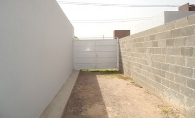 RENE FAVALORO II ( ZONA DE MATIENZO) EXCELENTE VIVIENDA.-