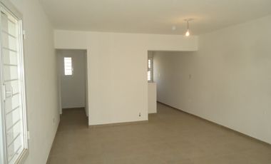 RENE FAVALORO II ( ZONA DE MATIENZO) EXCELENTE VIVIENDA.-