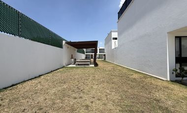 CASA NUEVA EN RENTA EN SAN MATEO ATENCO CON ROOF GARDEN